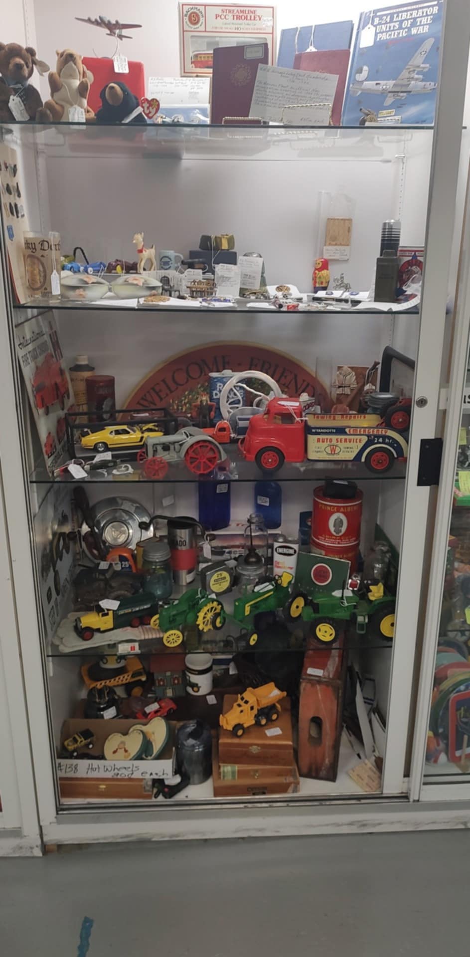 Store Pictures